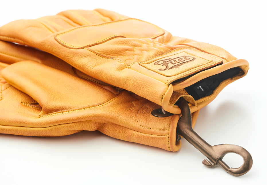 united-gloves-5.png