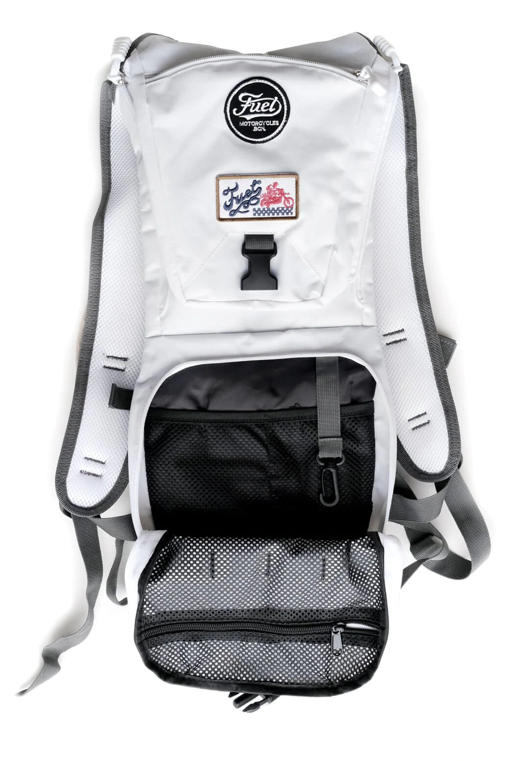 hydration-bag-fuel-motorcycles_2.webp