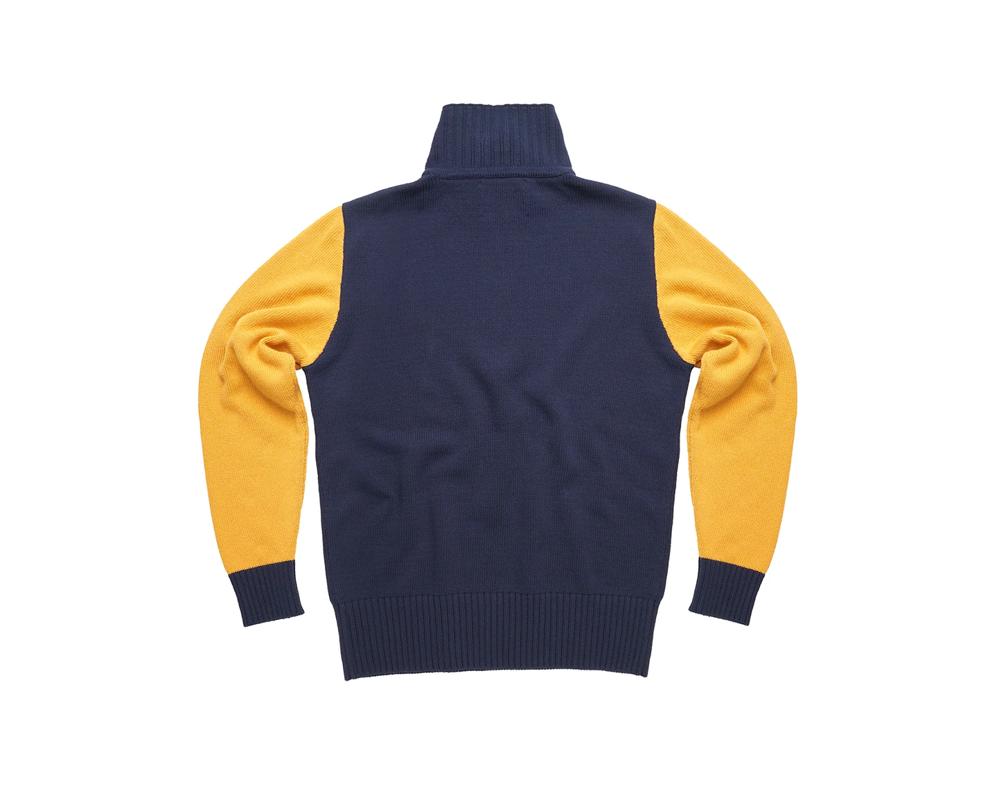 fuel_hillclimb-sweater_2.webp